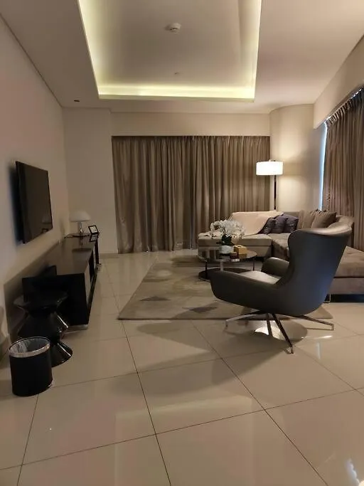 2Br Tower D Paramount Apartment Dubai United Arab Emirates